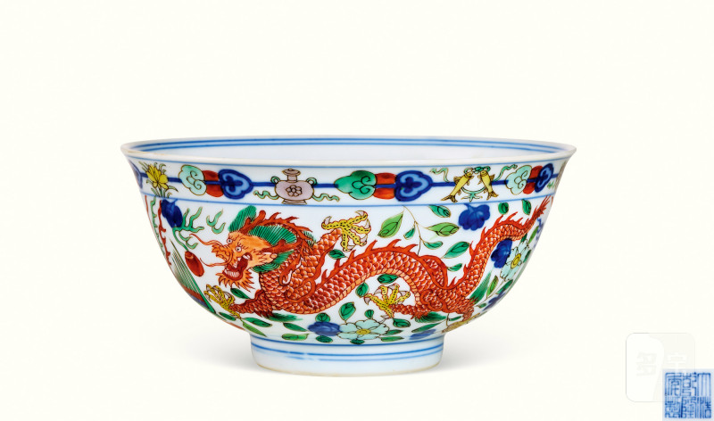 清乾隆 五彩龙凤纹碗